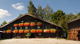 Banner Das Freilichtmuseum Massing öffnet wieder seine Pforten. Am 16. März beginnt die neue Saison