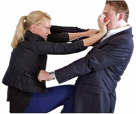 Banner Selbstverteidigungskurs für Frauen und Mädchen - KOMM // WEHR DICH!